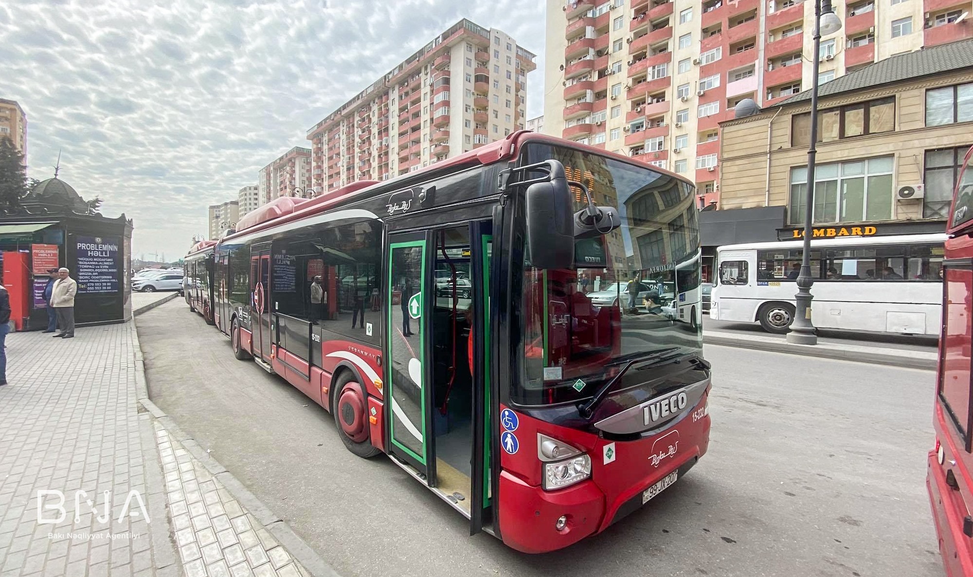 İki istiqamət üzrə M1 və M2 xüsusi ekspres avtobus xətləri təşkil edilib