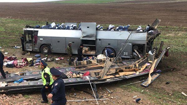Hindistanda avtobus qəzasında 13 nəfər öldü