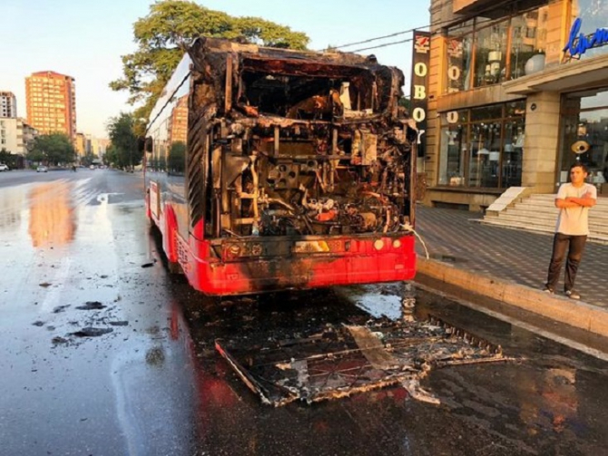 “BakuBus” avtobuslarının yanmasına görə fransalı mütəxəssislər Bakıya çağrılıblar