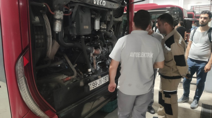 KİV nümayəndələri “Bakubus”dakı iş şəraiti ilə tanış oldular - FOTO