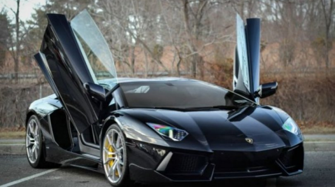 Lamborghini hibrid və elektromobillərə keçir