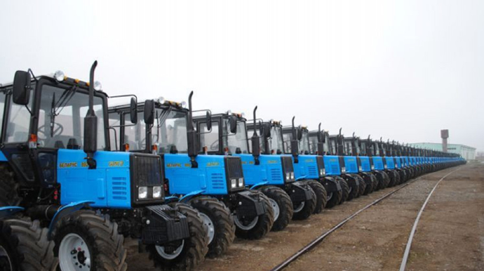 Azərbaycan traktor istehsalını artırıb