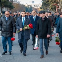 BNA kollektivi Ümummilli lider Heydər Əliyevin əziz xatirəsini anıb