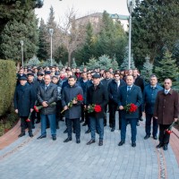 BNA kollektivi Ümummilli lider Heydər Əliyevin əziz xatirəsini anıb