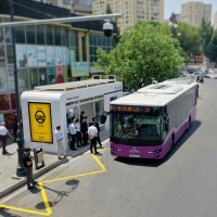 Bakı şəhərində smart tipli avtobus dayanacaqlarının quraşdırılması işləri davam etdirilir