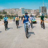 BMT-nin 6-cı Qlobal Yol Təhlükəsizliyi Həftəsinin yekunlarına həsr edilən “Velosiped sür, sağlam ol” şüarı altında Bayıl Bulvarı ərazisində veloyürüş keçirilib