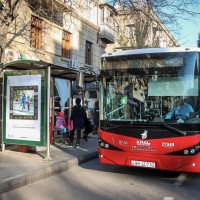 Artıq 39 nömrəli marşrut xətti üzrə avtobuslarda gediş haqqı nağdsız formada 