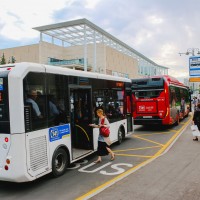 Daha bir avtobus dayanacaq məntəqəsində əlverişli şərait yaradılıb