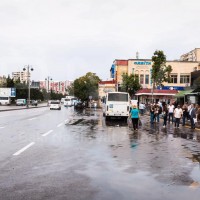 Yağışlı hava şəraitində yollarda təxirəsalınmaz tədbirlər həyata keçirilib